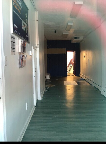 3621 Columbia Pike, Arlington, VA à vendre - Photo intérieure - Image 3 de 4