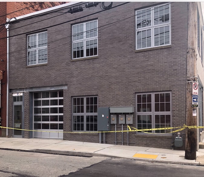 1500 Bingham St, Pittsburgh, PA for sale - Building Photo - Image 1 of 3