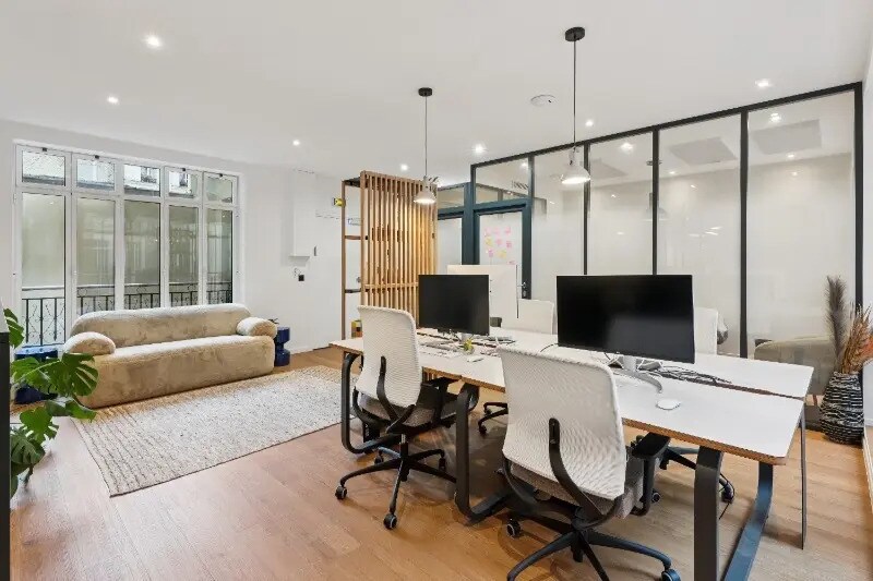 24 Rue Du Faubourg Poissonnière, Paris for lease - Interior Photo - Image 2 of 9