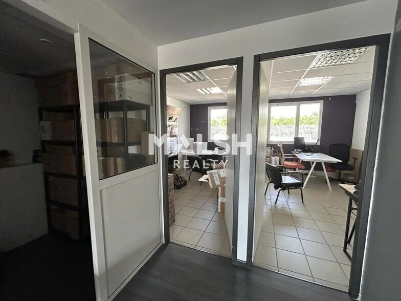 Bureau dans Brignais à louer - Photo intérieure - Image 3 de 7