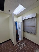1422 Route 179, Lambertville, NJ for lease Interior Photo- Image 2 of 10