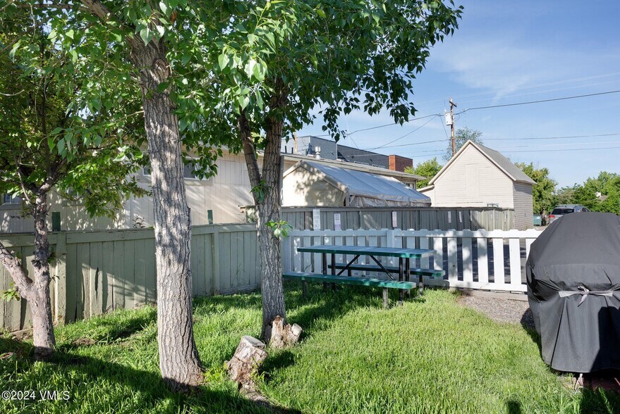105 Capitol St, Eagle, CO à louer - Photo du bâtiment - Image 3 de 6