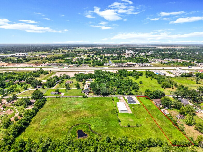 11th St, Brookshire, TX à vendre - Photo du bâtiment - Image 1 de 2