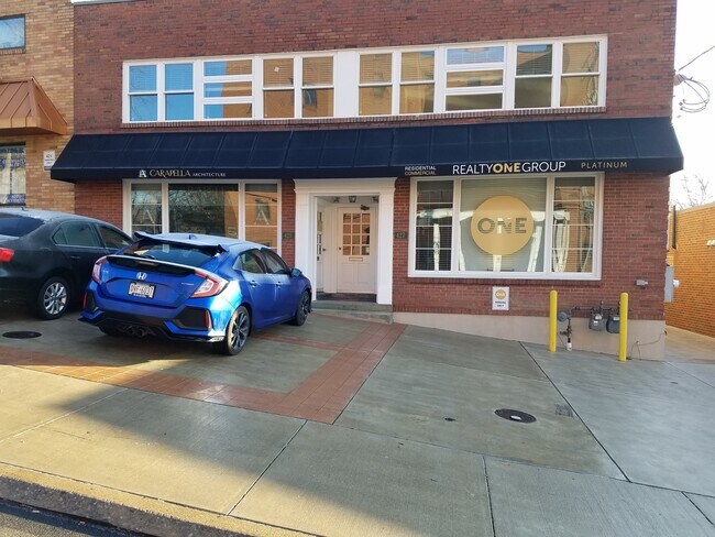 More details for 425-427 Cochran Rd, Pittsburgh, PA - Office for Sale