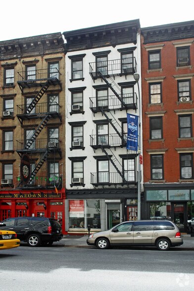 1301 3rd Ave, New York, NY à louer - Photo du bâtiment - Image 2 de 10