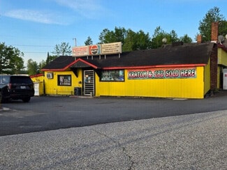 More details for 2 Pigeon Hill Rd, Mechanic Falls, ME - Retail for Sale