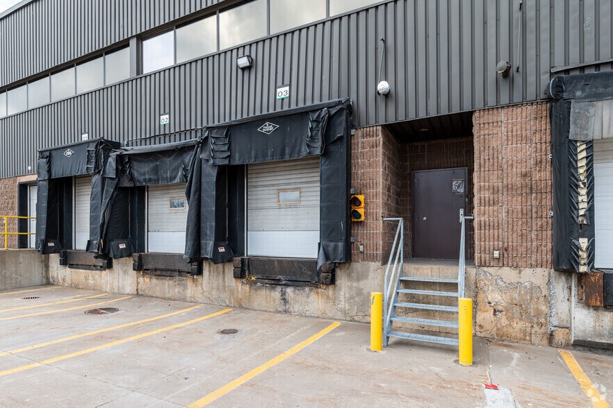 10101 Boul Louis-H.-La Fontaine, Montréal, QC à louer - Photo du bâtiment - Image 3 de 5