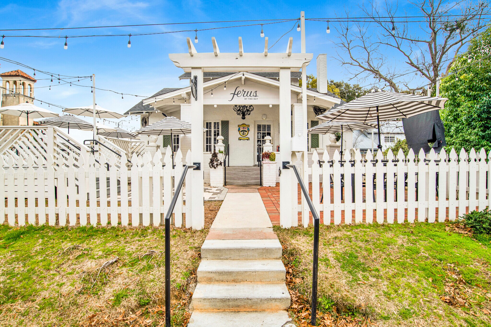 51 S Church St, Fairhope, AL à vendre Photo du bâtiment- Image 1 de 25