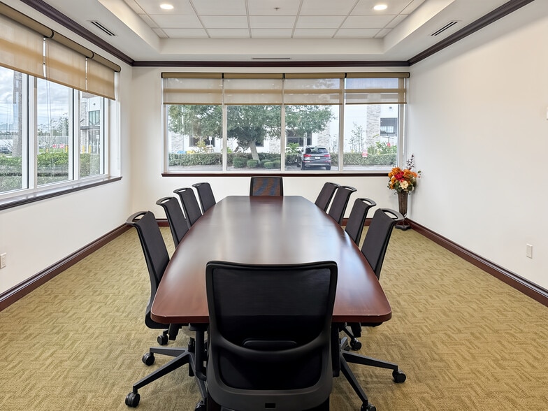 1616 Concierge Blvd, Daytona Beach, FL for lease - Interior Photo - Image 3 of 12