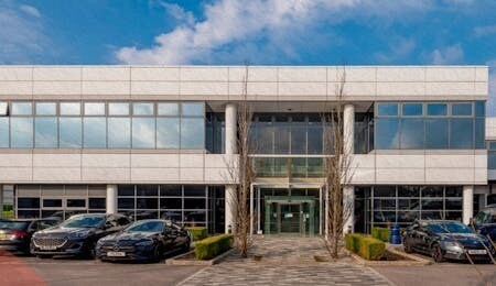 1A Guildford Business Park, Guildford à louer Photo du bâtiment- Image 1 de 3