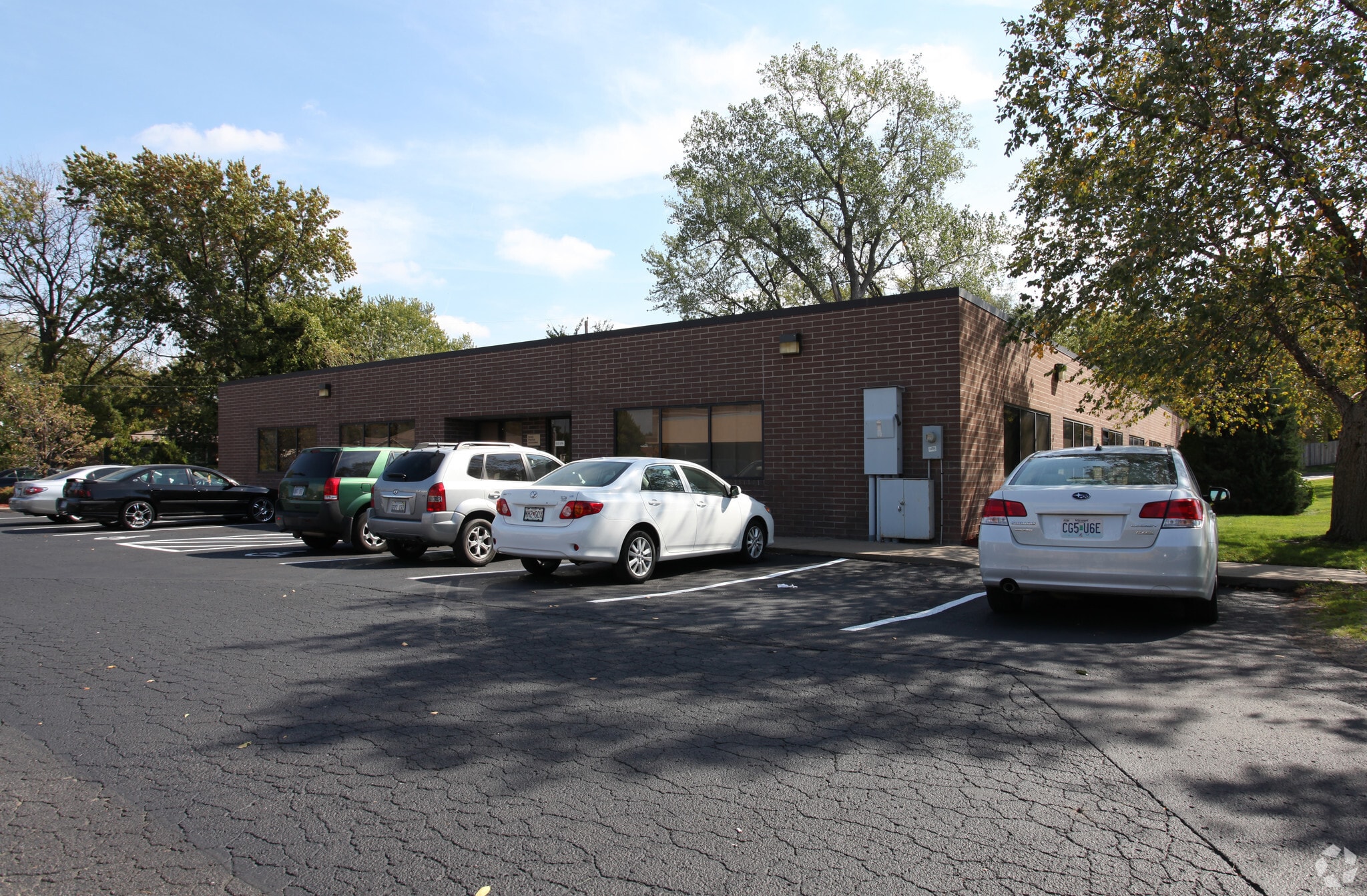 6345 Long St, Shawnee, KS for lease Primary Photo- Image 1 of 3