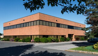 Plus de détails pour 170 Commerce Way, Portsmouth, NH - Bureau à louer