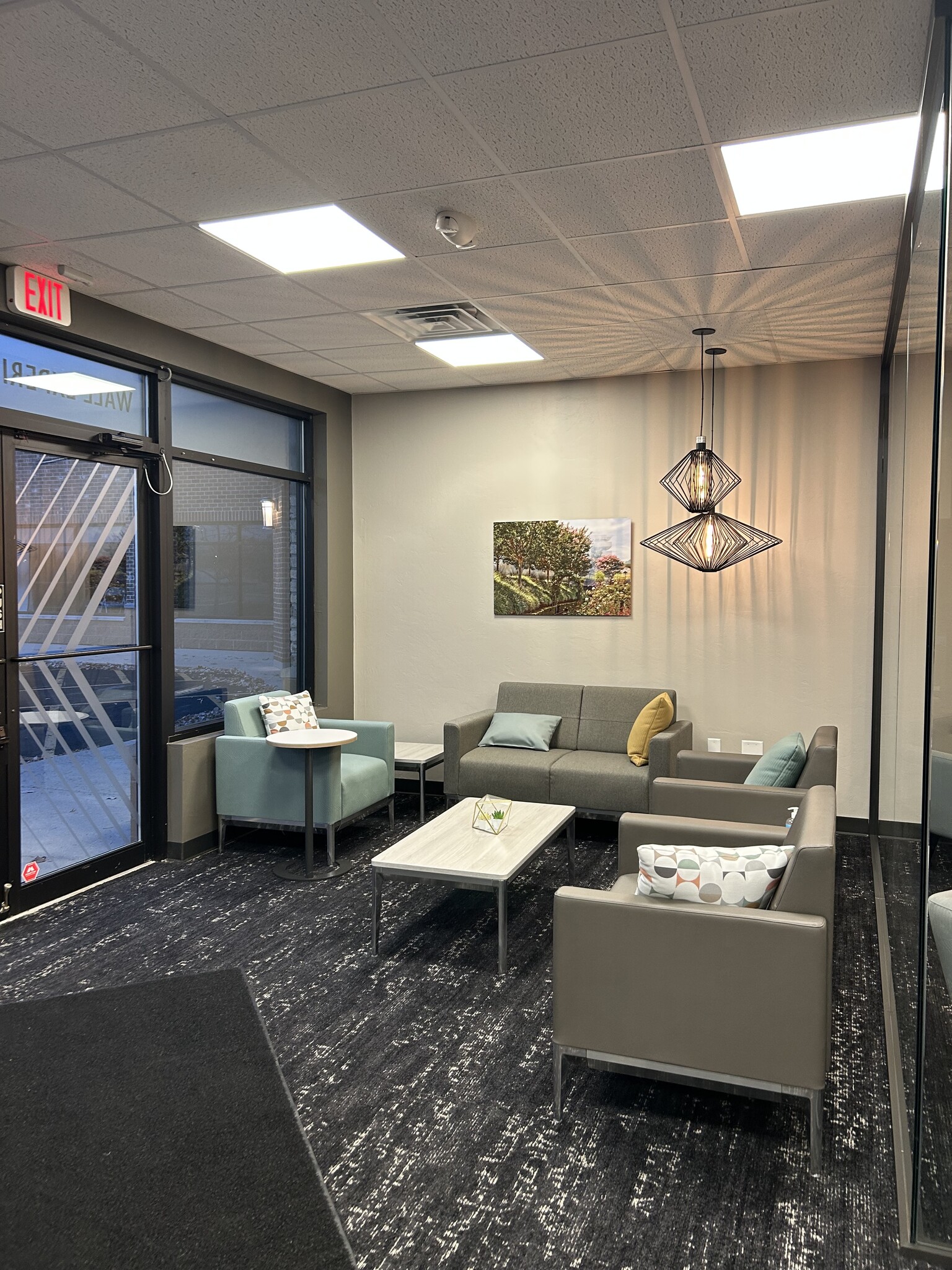 1390 Bellevue St, Green Bay, WI à louer Photo intérieure- Image 1 de 7