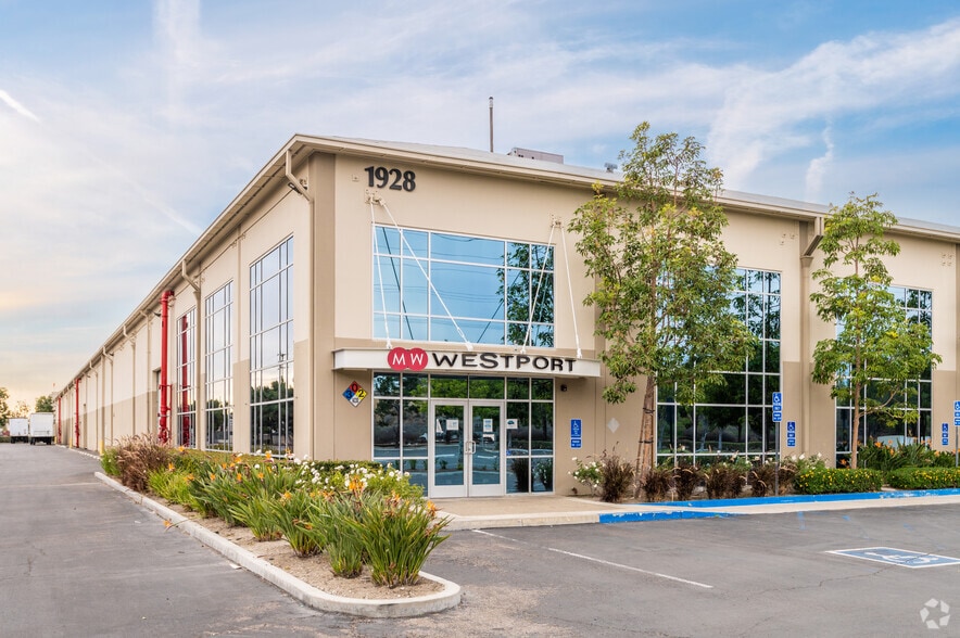 1920-1928 Malvern St, Fullerton, CA for lease - Primary Photo - Image 1 of 5