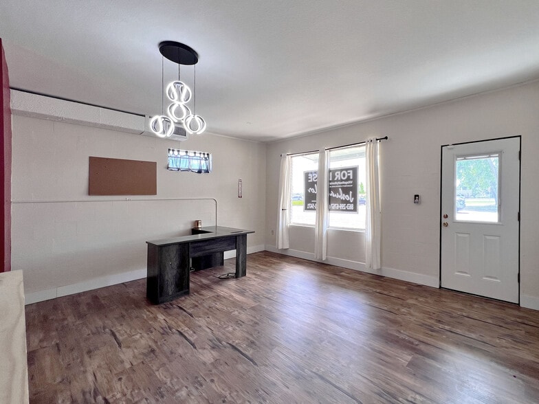 680-690 S Lake Shore Way, Lk, Lake Alfred, FL for lease - Building Photo - Image 3 of 15