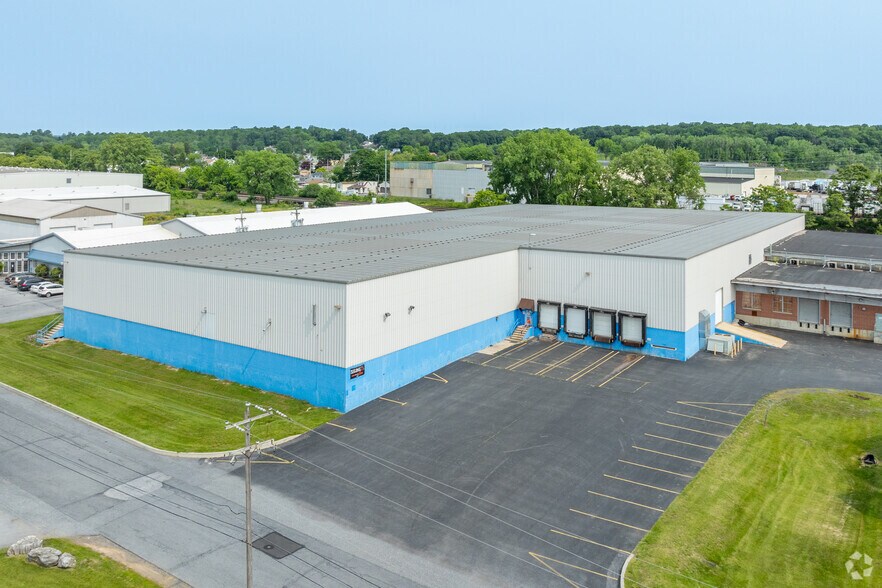 225 N 16th St, Lebanon, PA à louer - Photo du bâtiment - Image 3 de 14