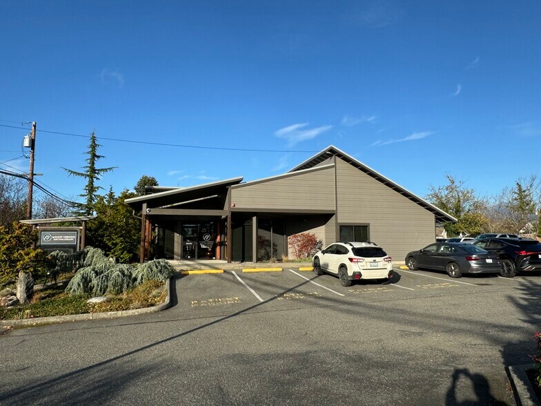 130 S 15th St, Mount Vernon, WA à louer - Photo du bâtiment - Image 3 de 19