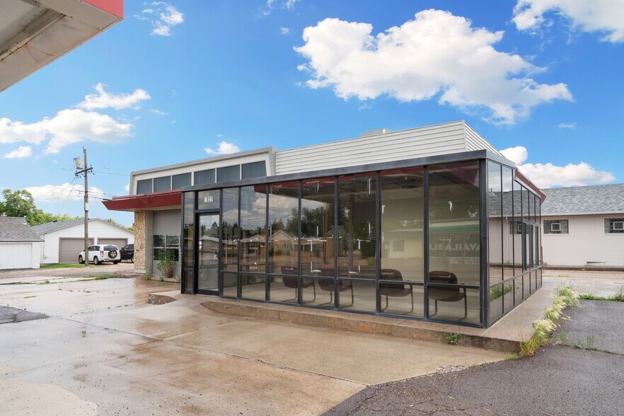 1822 Logan Ave, Cheyenne, WY à vendre - Photo du bâtiment - Image 2 de 49