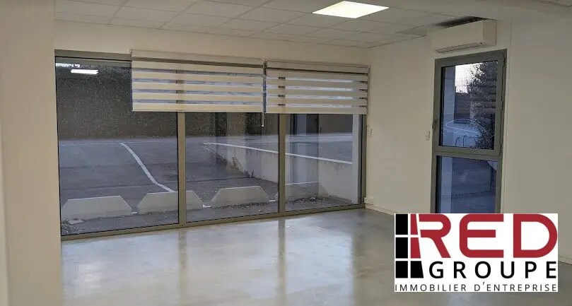 2390 A Route Des Milles, Éguilles for lease Interior Photo- Image 1 of 4