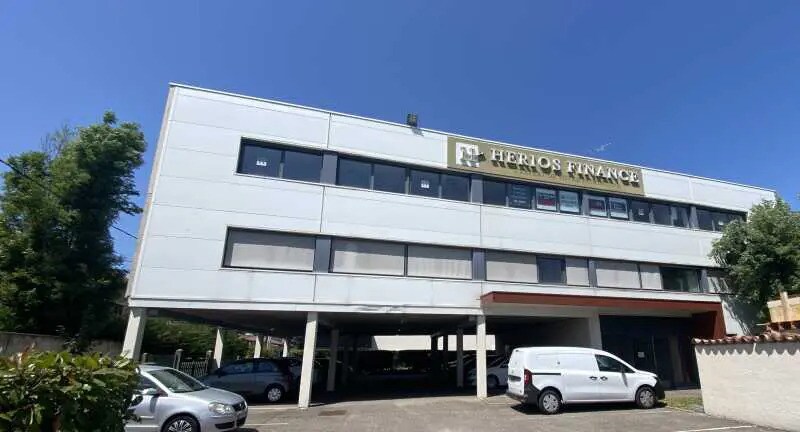 Office in Dardilly for sale - Building Photo - Image 1 of 11