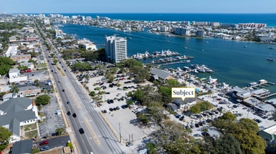 302 Harbor Blvd, Destin, FL for lease Interior Photo- Image 2 of 11