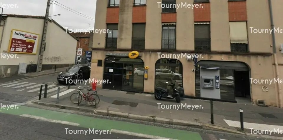 Retail in Toulouse for lease - Building Photo - Image 2 of 2