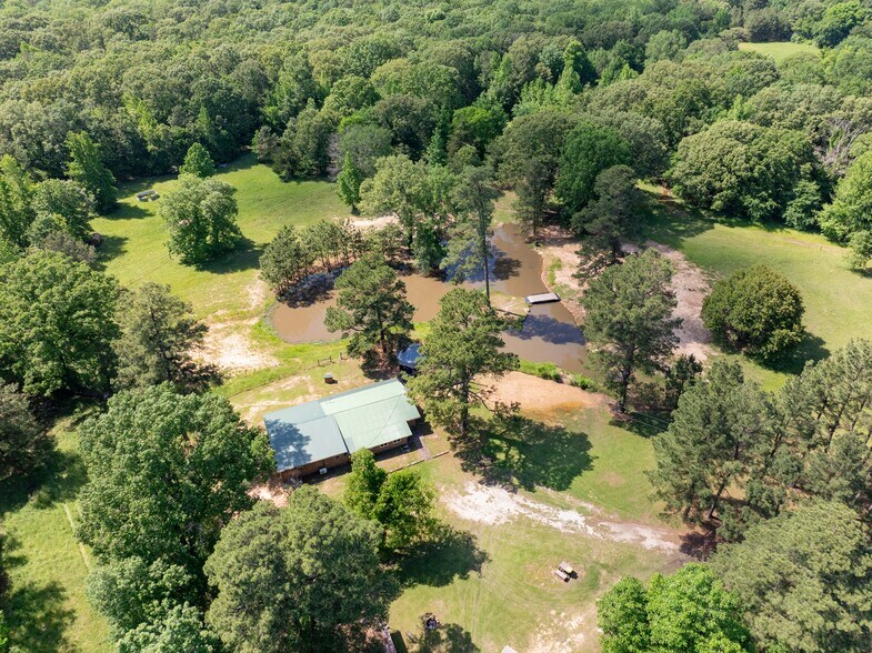 17631 Farm Road 1159, Clarksville, TX à vendre - Photo du bâtiment - Image 3 de 68