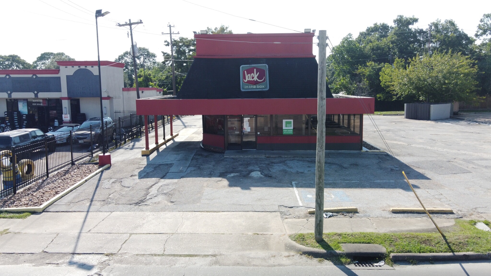 8410 Hillcroft St, Houston, TX for lease Primary Photo- Image 1 of 6
