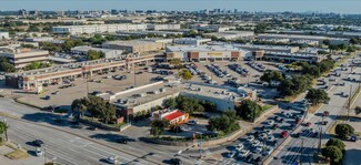 Plus de détails pour 2810 E Trinity Mills Rd, Carrollton, TX - Commerce de détail à louer