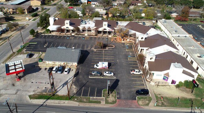 Plus de détails pour 3857 E Southcross Blvd, San Antonio, TX - Bureau/Commerce de détail, Commerce de détail à louer