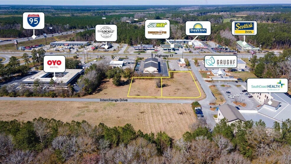 235 & 245 Interchange dr, Richmond Hill, GA à vendre - Photo principale - Image 1 de 5