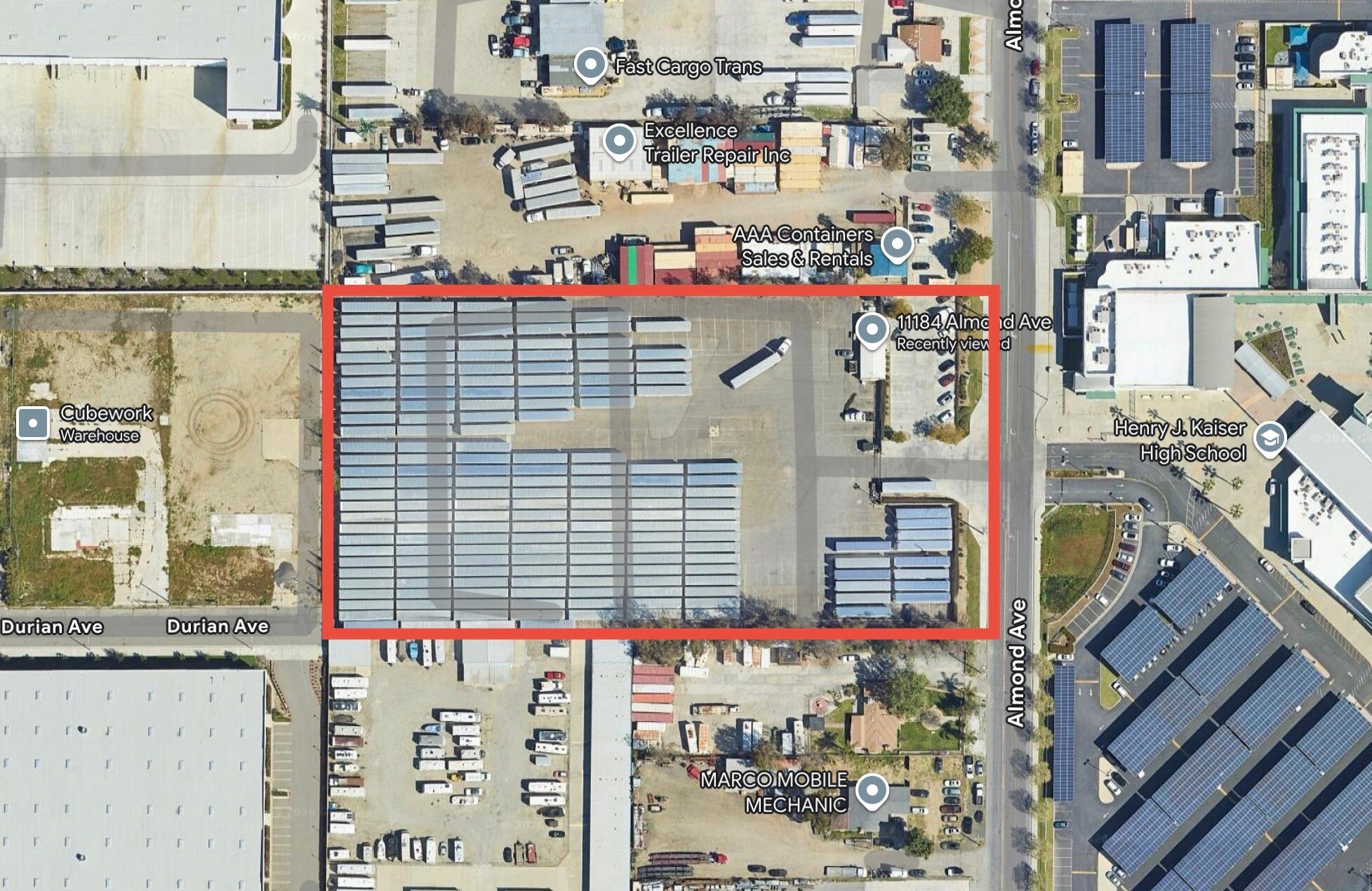 11184 Almond Ave, Fontana, CA à louer Photo principale- Image 1 de 9