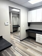 4601 Old Shepard Place, Plano, TX à louer Photo intérieure- Image 1 de 23