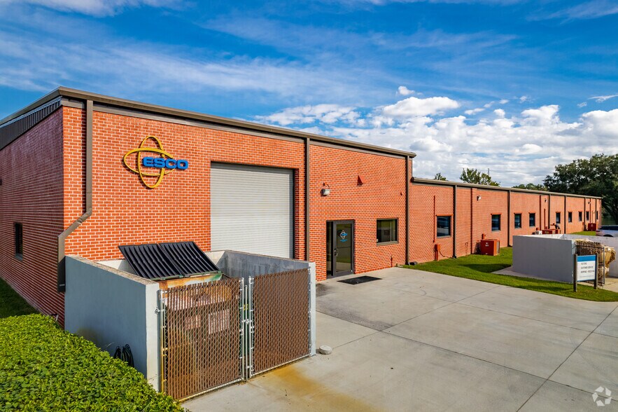 13901 Lynmar Blvd, Tampa, FL à vendre - Photo principale - Image 1 de 1