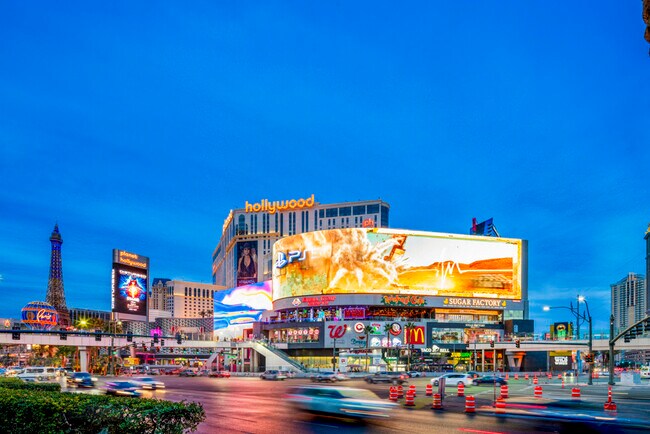 Plus de détails pour 3717 S Las Vegas Blvd, Las Vegas, NV - Commerce de détail à louer