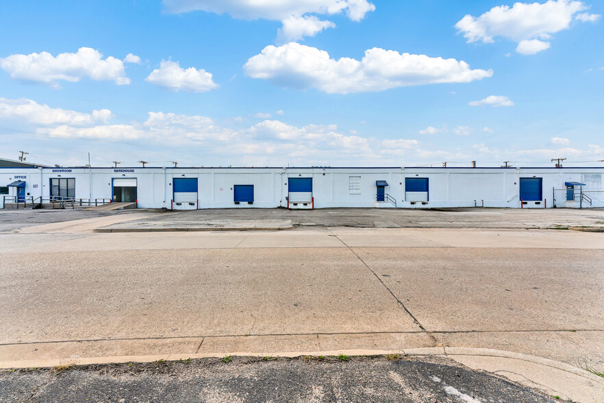 2317-2321 Cullen St, Fort Worth, TX for sale - Primary Photo - Image 1 of 1