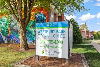 More details for 1801 W John St, Champaign, IL - Multifamily for Sale