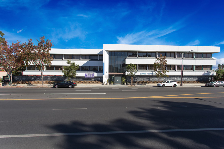 2690 Pacific Ave, Long Beach, CA for sale - Primary Photo - Image 1 of 1