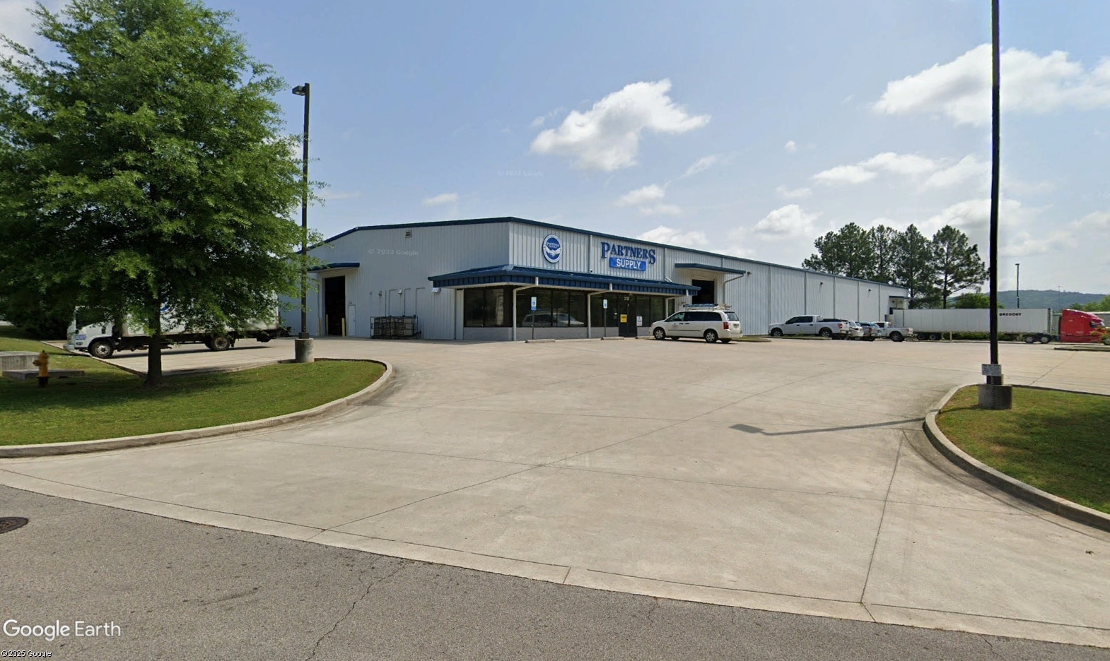 2138 Poole Dr NW, Huntsville, AL for lease Building Photo- Image 1 of 1