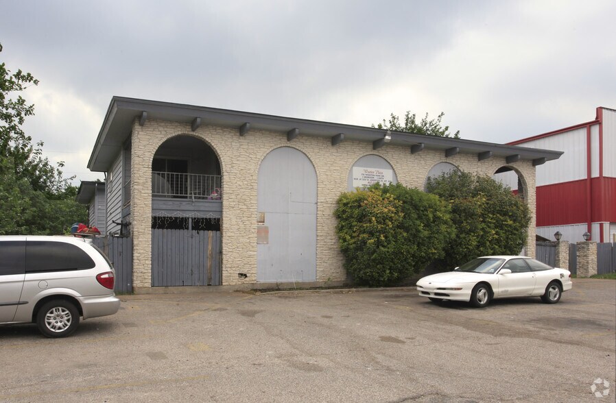 1710 Wooten Park Dr, Austin, TX à vendre - Photo principale - Image 1 de 4