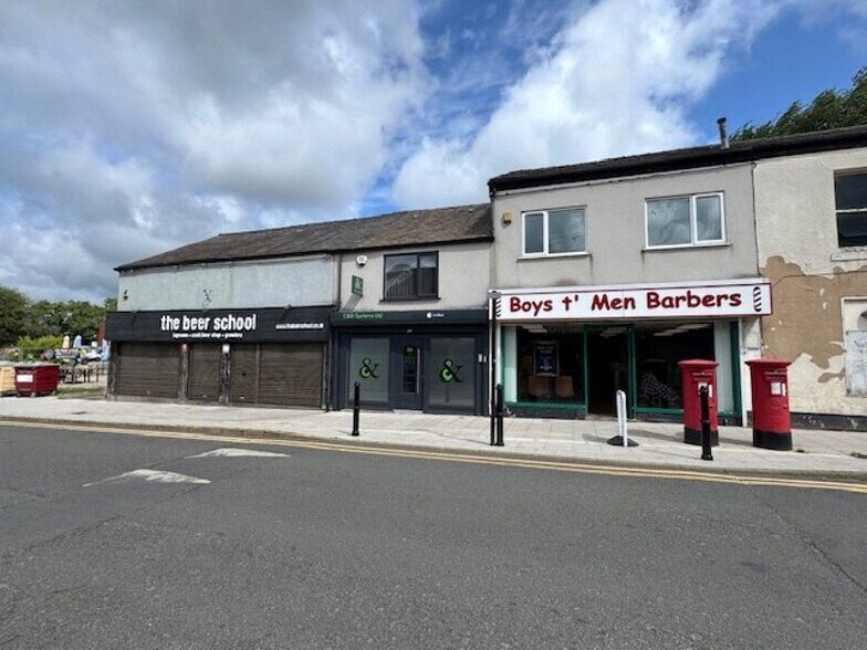 86 Market St, Bolton à louer - Photo du bâtiment - Image 2 de 3