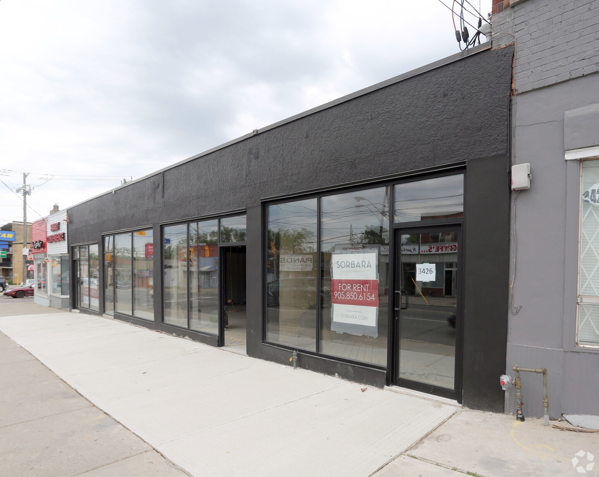 3420-3426 Bathurst St, Toronto, ON à vendre Photo principale- Image 1 de 1