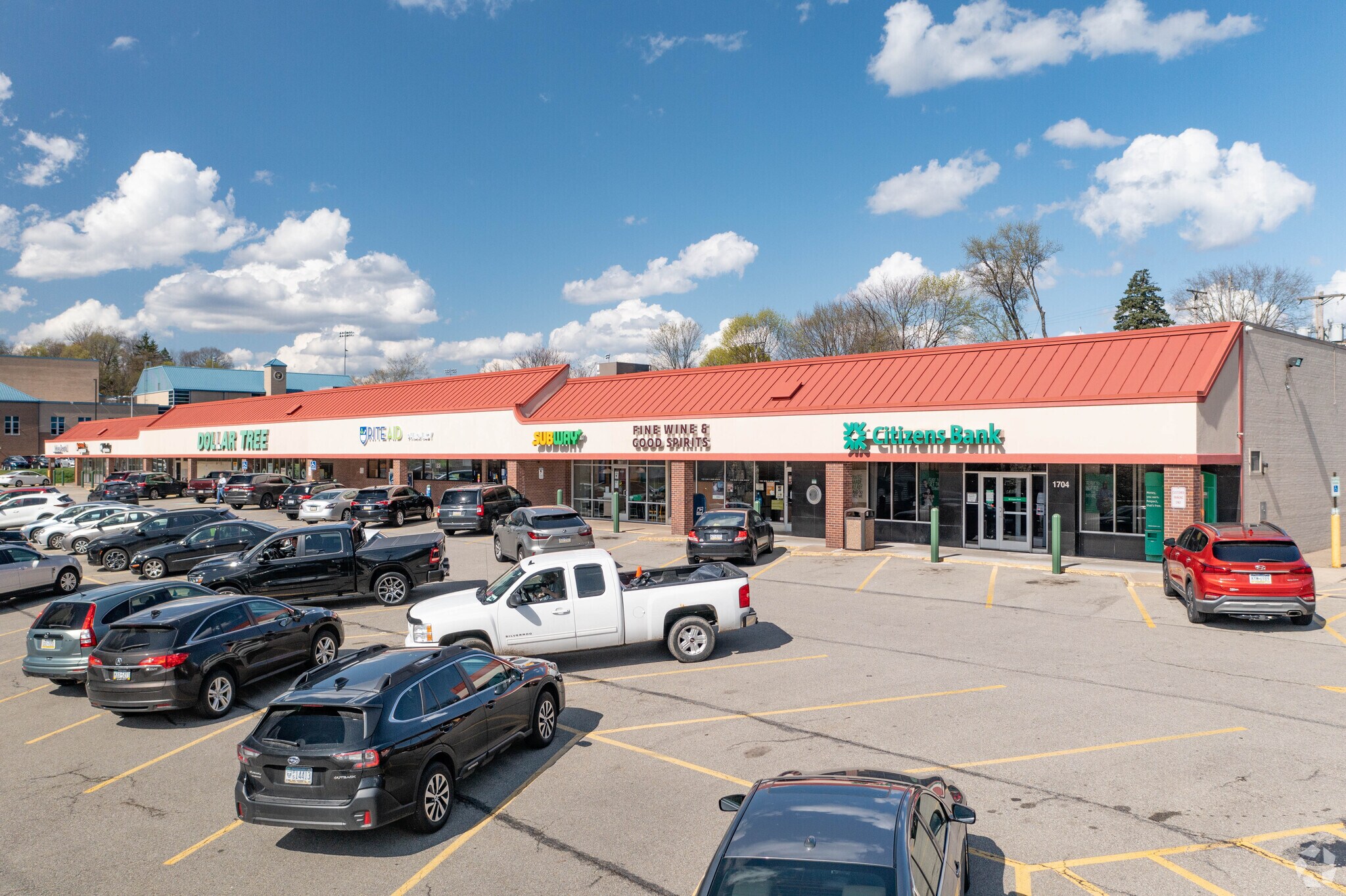 1700-1730 Mt Royal Blvd, Glenshaw, PA à louer Photo principale- Image 1 de 10