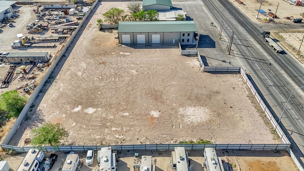 2466 N FM 1936, Odessa, TX à louer - Photo du bâtiment - Image 2 de 18