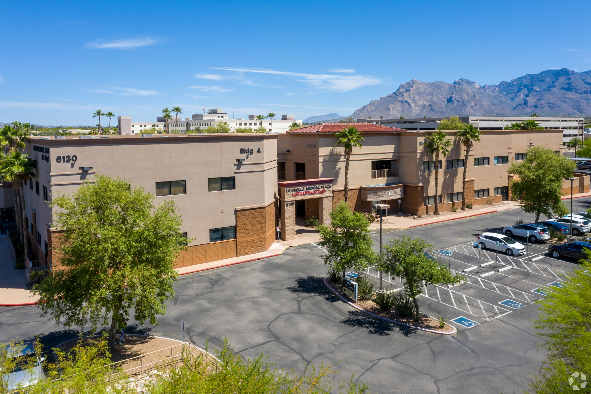 6130 N La Cholla Blvd, Tucson, AZ à vendre Photo du bâtiment- Image 1 de 1