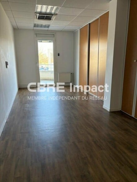 29 Rue Louis De Broglie, Dijon à louer - Photo intérieure - Image 2 de 4