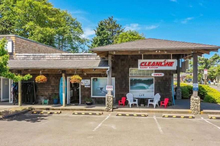 171 Sunset Blvd, Cannon Beach, OR for sale - Building Photo - Image 2 of 28
