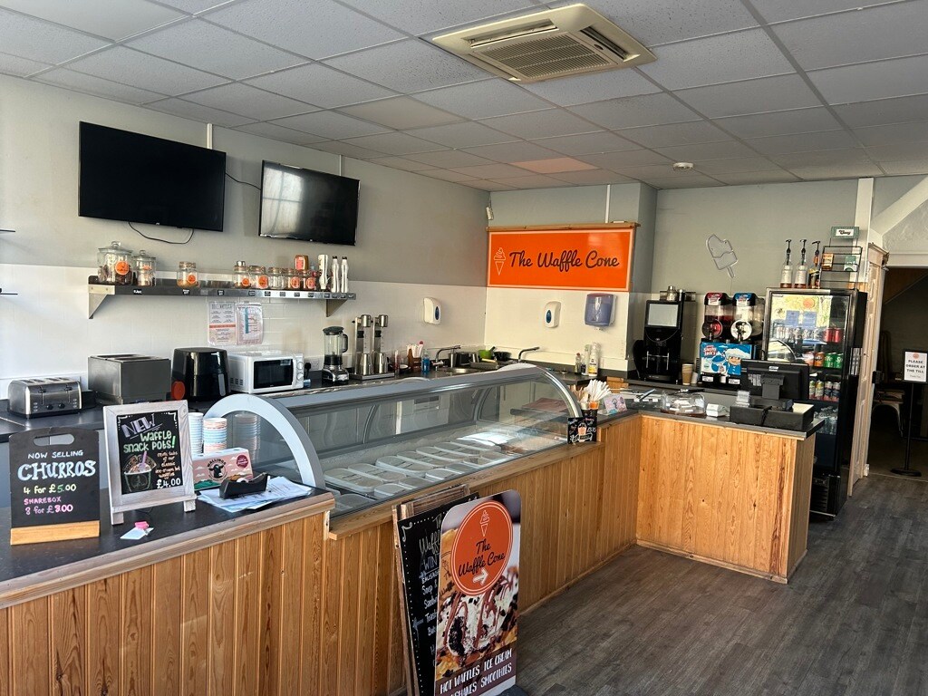 73 Main St, Sedbergh for lease Interior Photo- Image 1 of 3