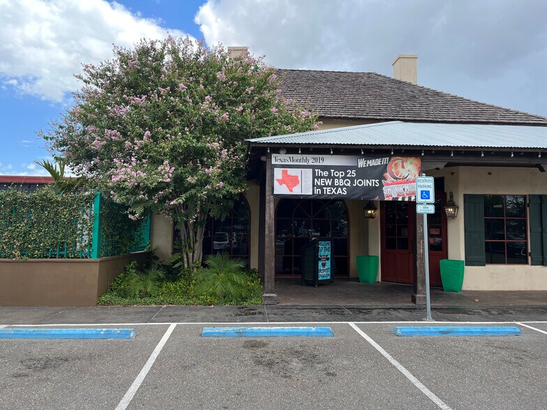 1617 W Polk Ave, Pharr, TX à vendre - Photo du bâtiment - Image 3 de 29