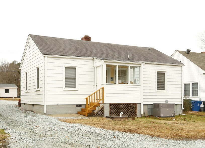 3202 Guess Rd, Durham, NC for sale - Building Photo - Image 2 of 4